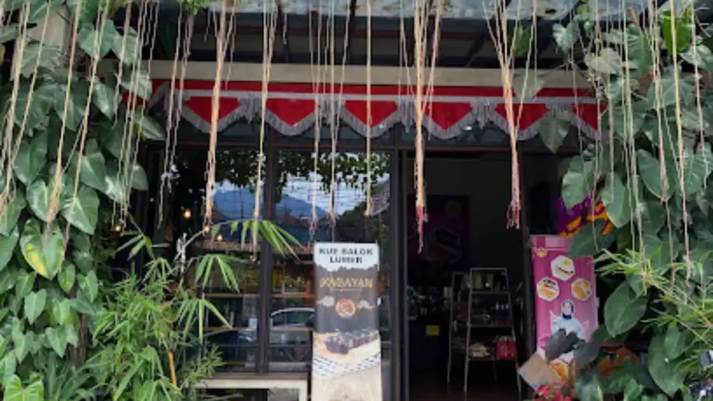 Tempat Oleh-Oleh di Jatinangor: Yang Pertama Paling Top!