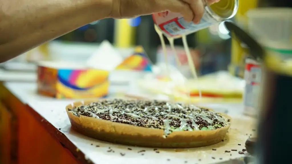 Eksplorasi Rasa di Jatinangor: Deretan Martabak Paling Nagih yang Wajib Kamu Coba