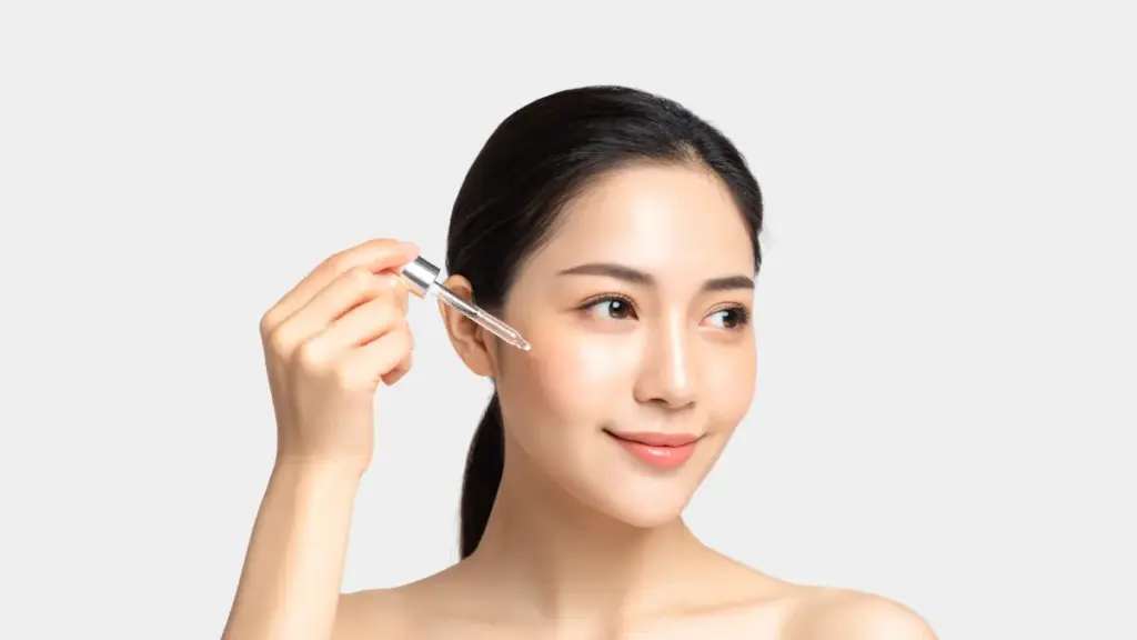 Tak Sekadar Klaim, B ERL WOW Lightening Facial Serum Diklaim Bantu Kulit Tampak Lebih Cerah