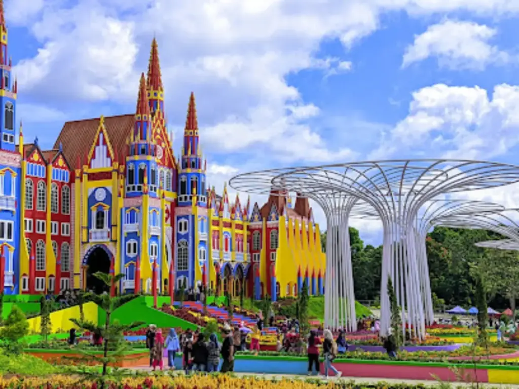 Jatinangor National Park: Jarak dan Rute dari Alun-alun Sumedang, Bisa Pakai Angkot