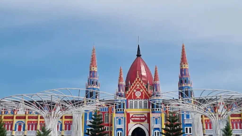 Daftar 4 Wisata Jatinangor: Dari Wisata Sejarah Sampai Negeri Dongeng