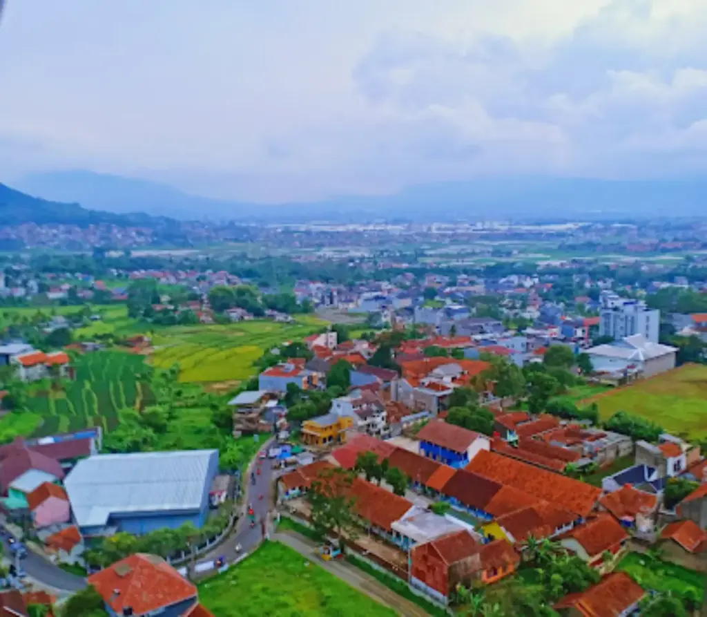 Mengenal Kawasan Populer di Jatinangor dan Tempat Wisata Sekitarnya