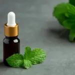 Gemini berkata Topik ini sangat penting karena tren penggunaan essential oil sering kali mengabaikan aspek kes