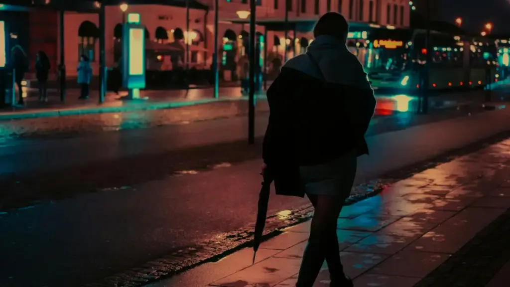 Lagu Melancholic Hits yang Cocok Didengar Saat Overthinking atau Kangen Mantan