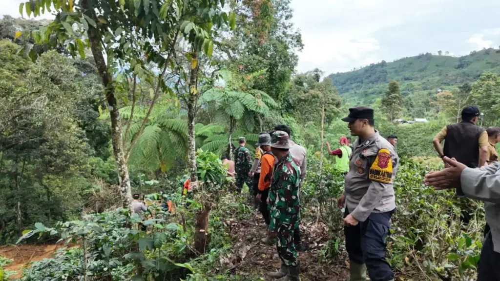 Pemkab Lakukan Mitigasi Longsor Cisoka