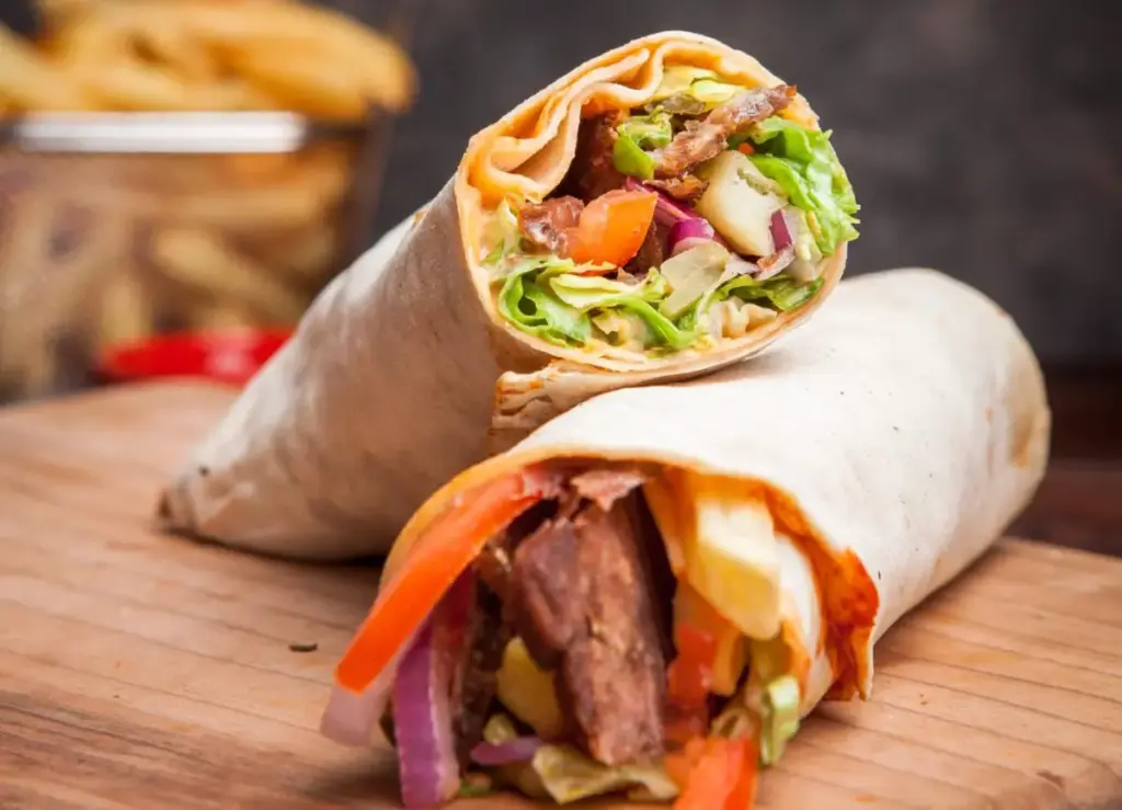 Hunting Jajanan Tersembunyi di Jatinangor: Modal 10 Ribu Bisa Makan Enak?