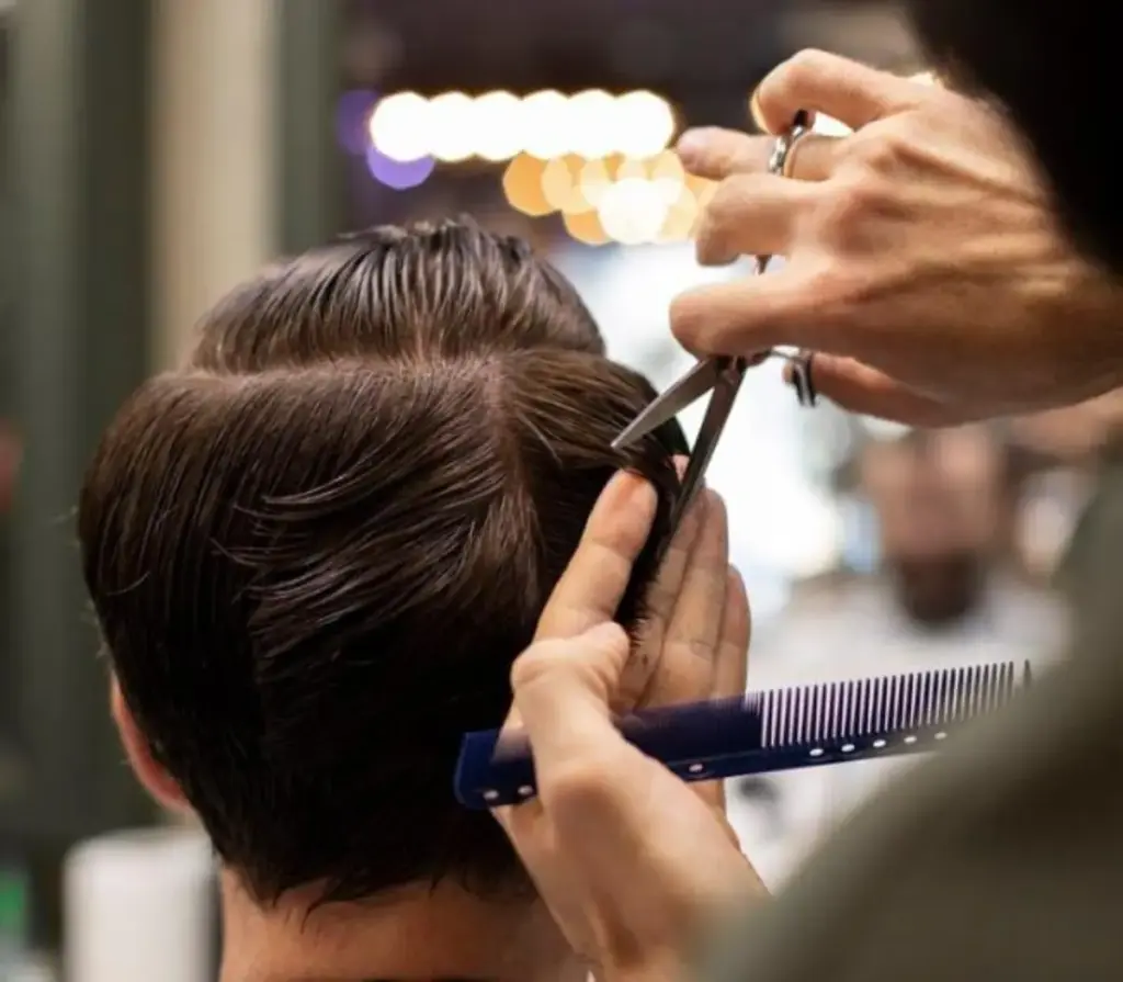 3 Tempat Barbershop di Jatinangor, Paling di Rekomendasikan 