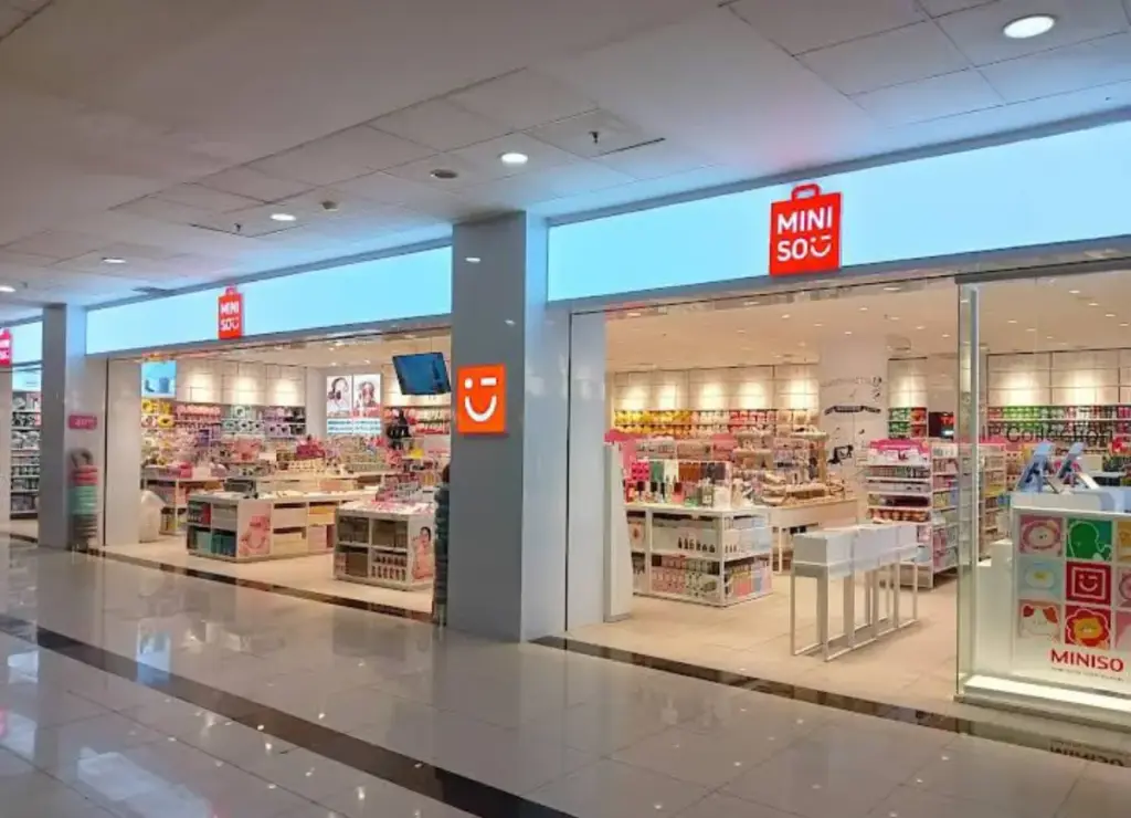 Miniso Jatos: Definisi niat masuk Cuma Liat, tapi Keluar Bawa Belanjaan