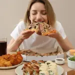 Stop Asal Kenyang! 5 Kesalahan Sahur yang Bikin cepat laper saat puasa