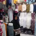 Tren Busana Lebaran Ramai di Medsos, Pasar Sumedang Justru Sepi Pembeli