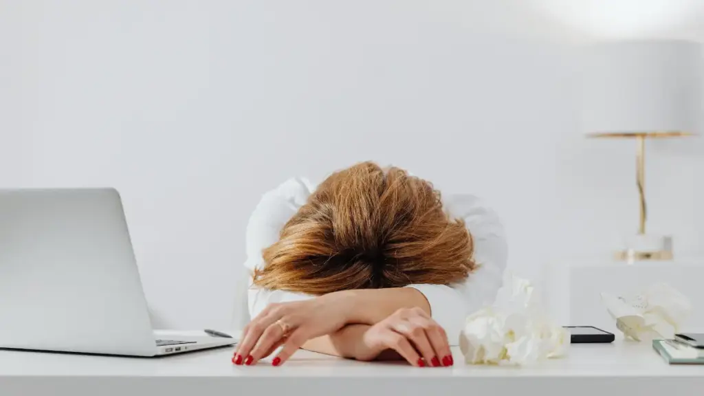 Sering Merasa Lelah Padahal Tidak Banyak Beraktivitas? Bisa Jadi Ini yang Disebut Mental Fatigue