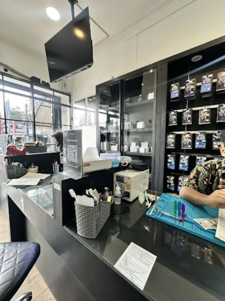 Rekomendasi Tempat Service Hp Terbai di Jatinangor