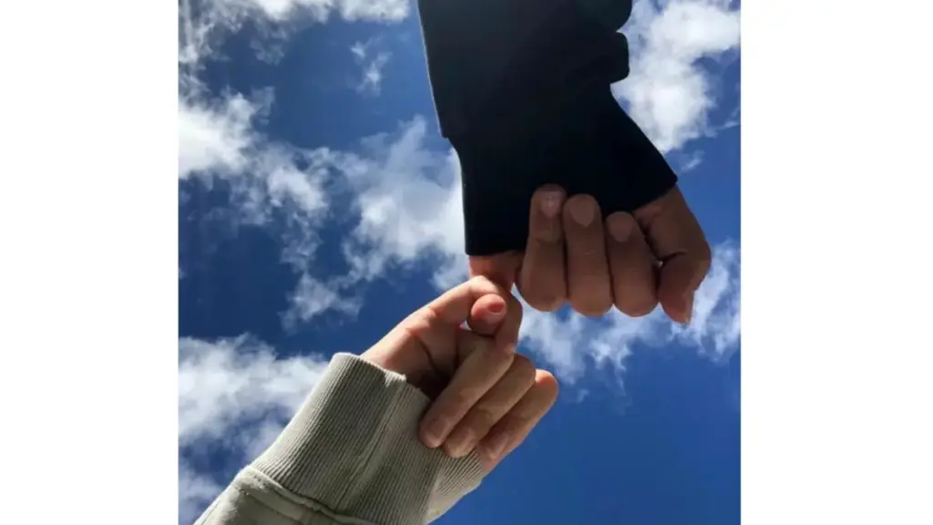 Private But No Secret: Rahasia Sehat dalam Hubungan Tanpa Saling Curiga