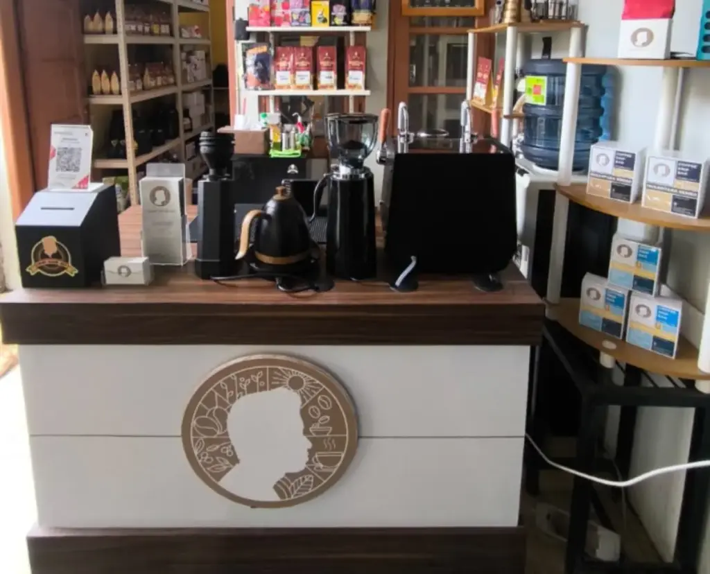 Transformasi UMKM Lewat Rumah BUMN Bandung: Perjalanan Strategis Cikopi Mang Eko Menuju Kurasi BRIncubator