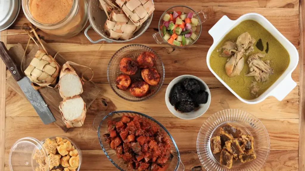 Tips Mengembalikan Pola Makan Sehat Setelah Lebaran