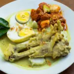 Lebaran Wajib Ada Opor di Meja! Ini Resep Opor Ayam Andalan yang Gurih dan Praktis