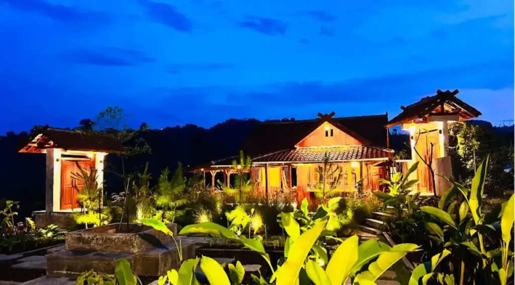 Cari Tempat Bukber di Sumedang? Inilah Kedai Dengan View Gunung Tampomas Hadirkan Sesasi Baru Ketika Berbuka