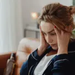 Hati-Hati! Otak Terasa ‘Nge-Lag’? Ini 9 Tanda Seseorang Mengalami Brainrot