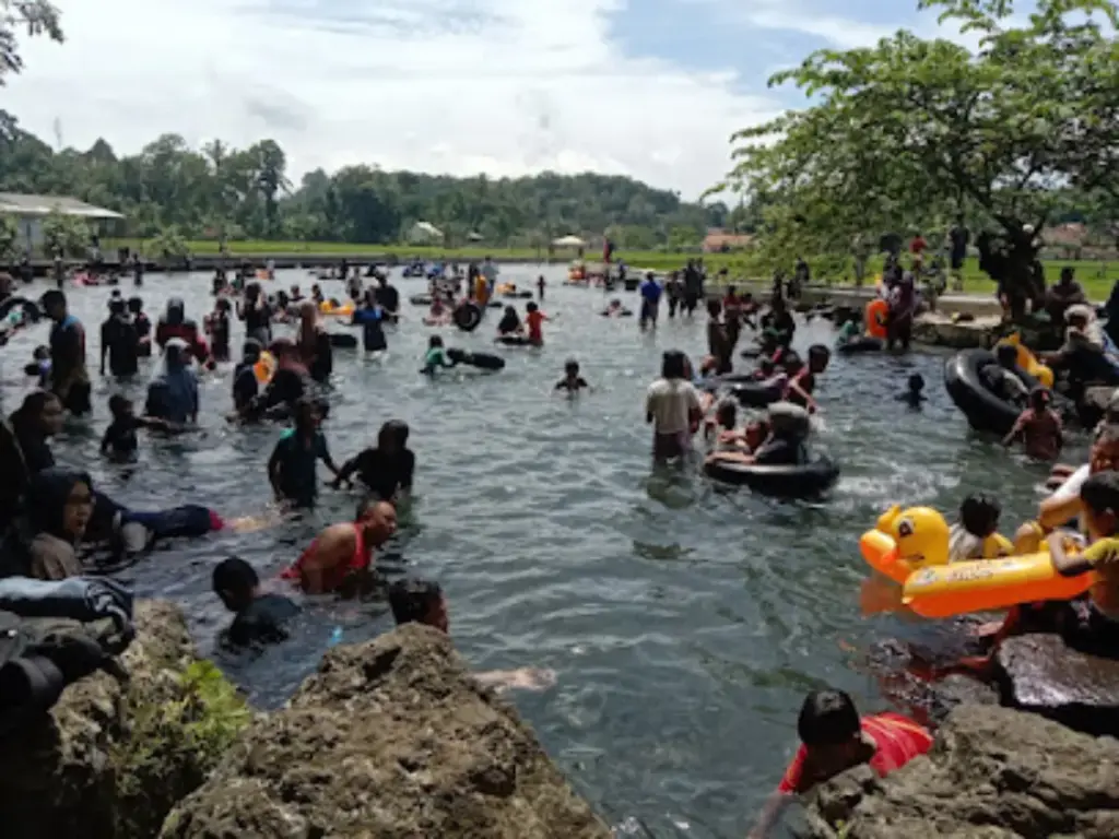 5 Tempat Wisata Alam Populer di Sumedang untuk Piknik Bersama Keluarga Setelah Lebaran