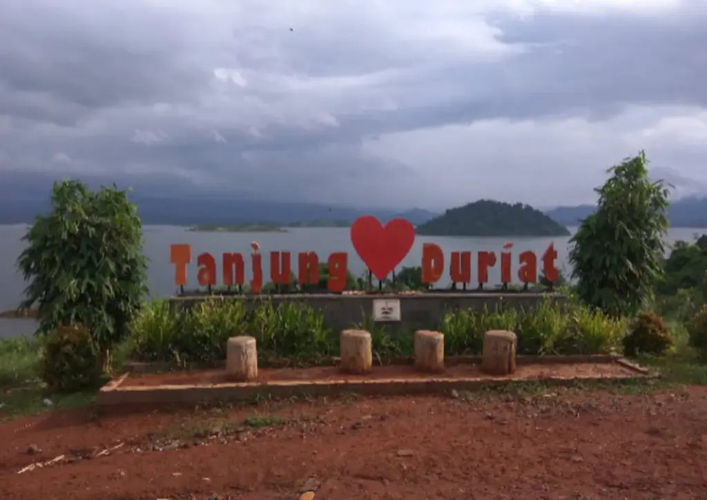 Wajah Baru Kota Tahu: Rekomendasi Terbaru, Tempat Wisata di Sumedang yang Cocok Kamu Datangi Saat Libur Lebara