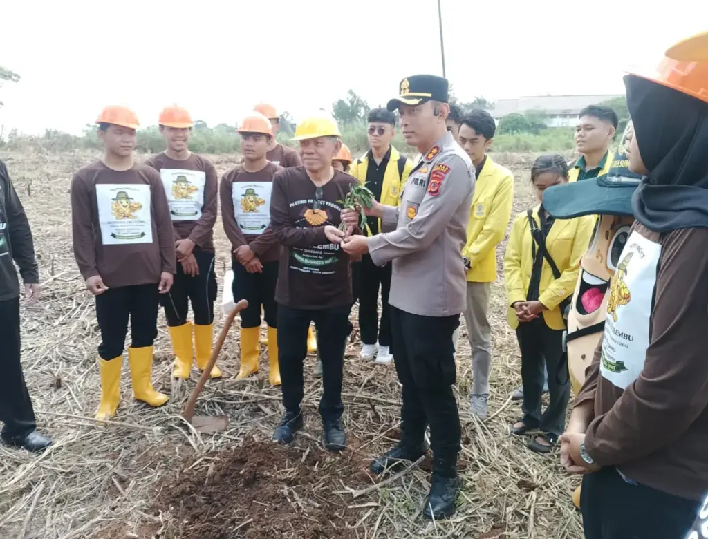 Polres Sumedang Gandeng Akademisi Kembangkan Ubi Cilembu di Lahan Kampus
