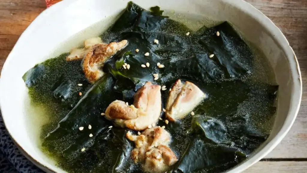 Resep Viral Simpel Sup Rumput Laut Bisa Buat di Rumah