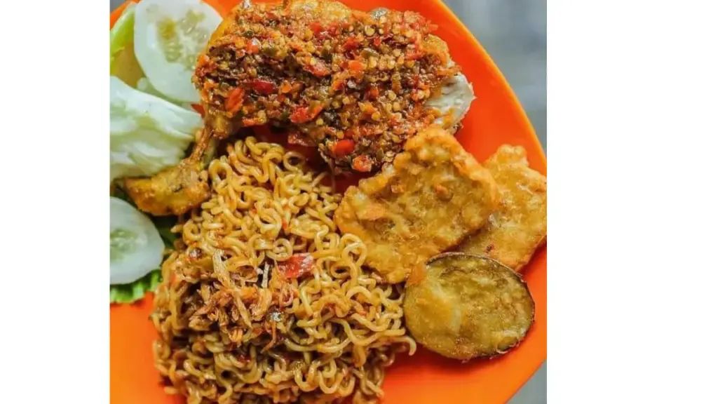 Resep Mie Geprek Bikin Nagih, Rasanya Susah Move On