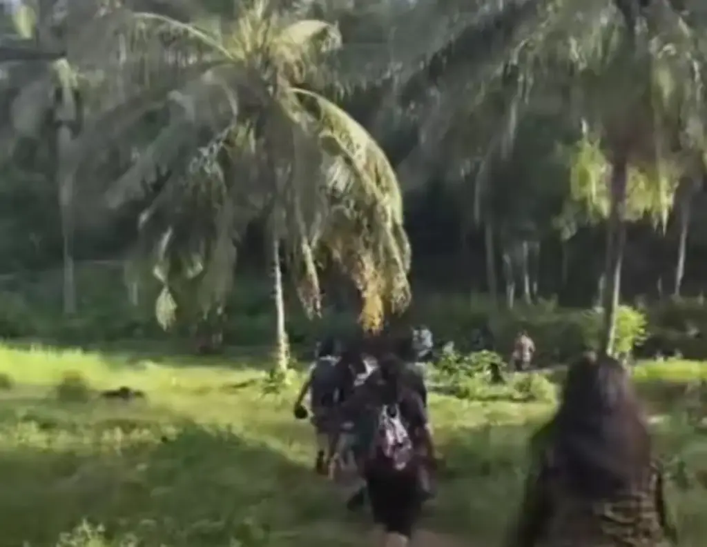 Gempa Kuat Lebih dari 1 Menit Guncang Maluku Utara–Manado, 1 Orang Dilaporkan Tewas