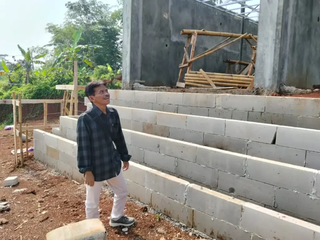 Pembangunan KDMP di Desa Girimukti Capai 70 Persen