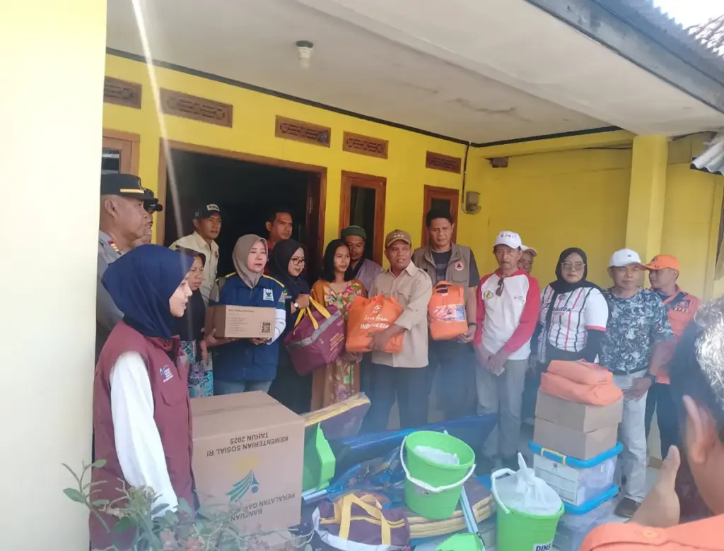 Kebakaran di Cimanggung Tewaskan Lansia, Tiga Rumah dan Tiga Motor Hangus