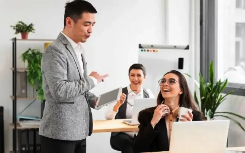 Kenali 4 Gaya Komunikasi: Mana yang Paling Ampuh untuk Menjaga Keharmonisan Hubungan?