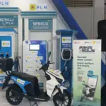 stasiun pengian baterai motor listrik