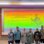 Holding Farmasi