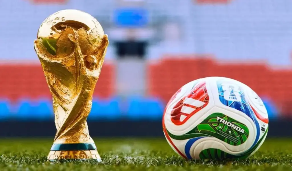 gambar trofi piala dunia 2026