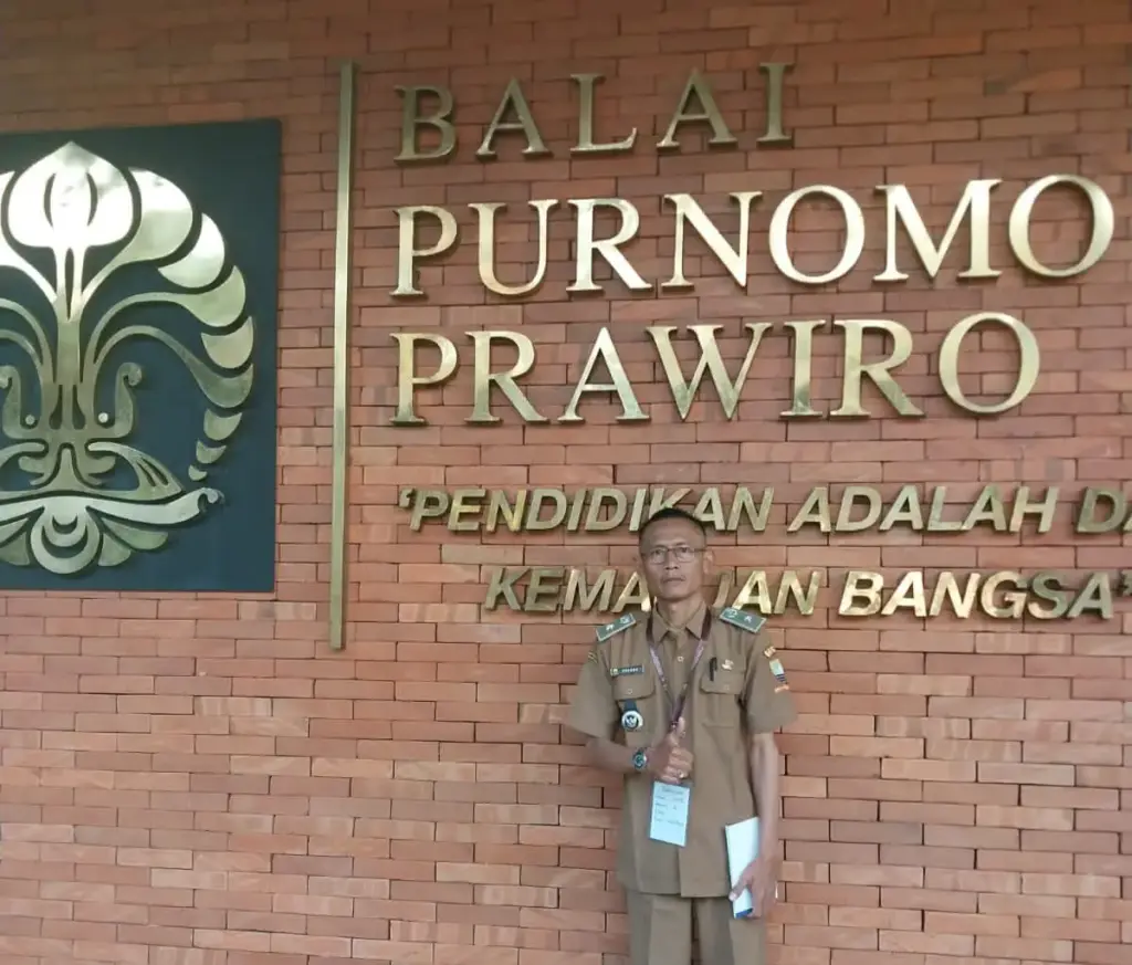 Kepala Desa Sukajaya, Kecamatan Sumedang Selatan, Sukana, S.M., M.M.,