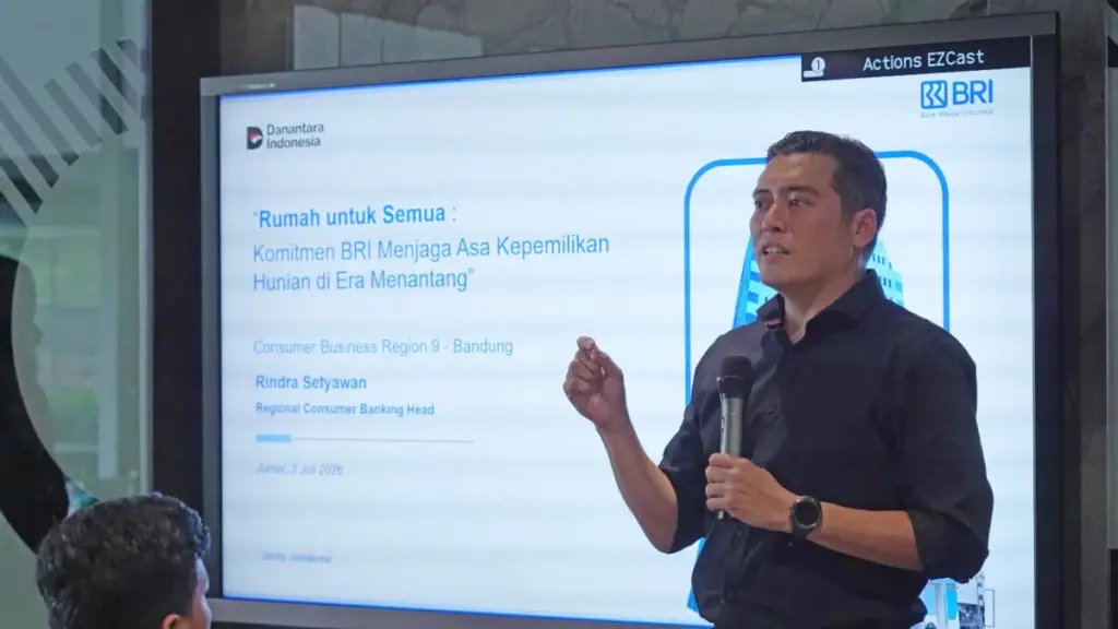 Regional Consumer Banking Head BRI RO Bandung, Rindra Setyawan
